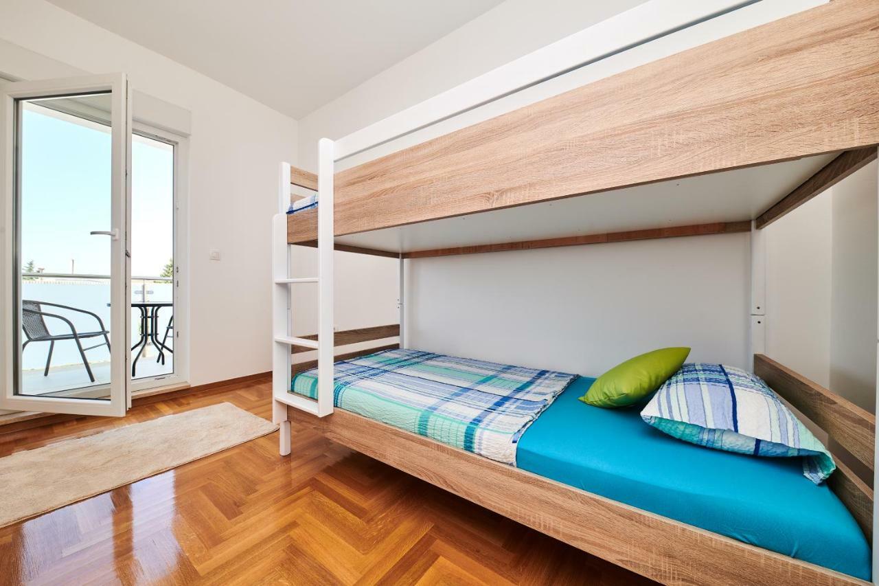Ferienwohnung Sommer Novigrad  Exterior photo